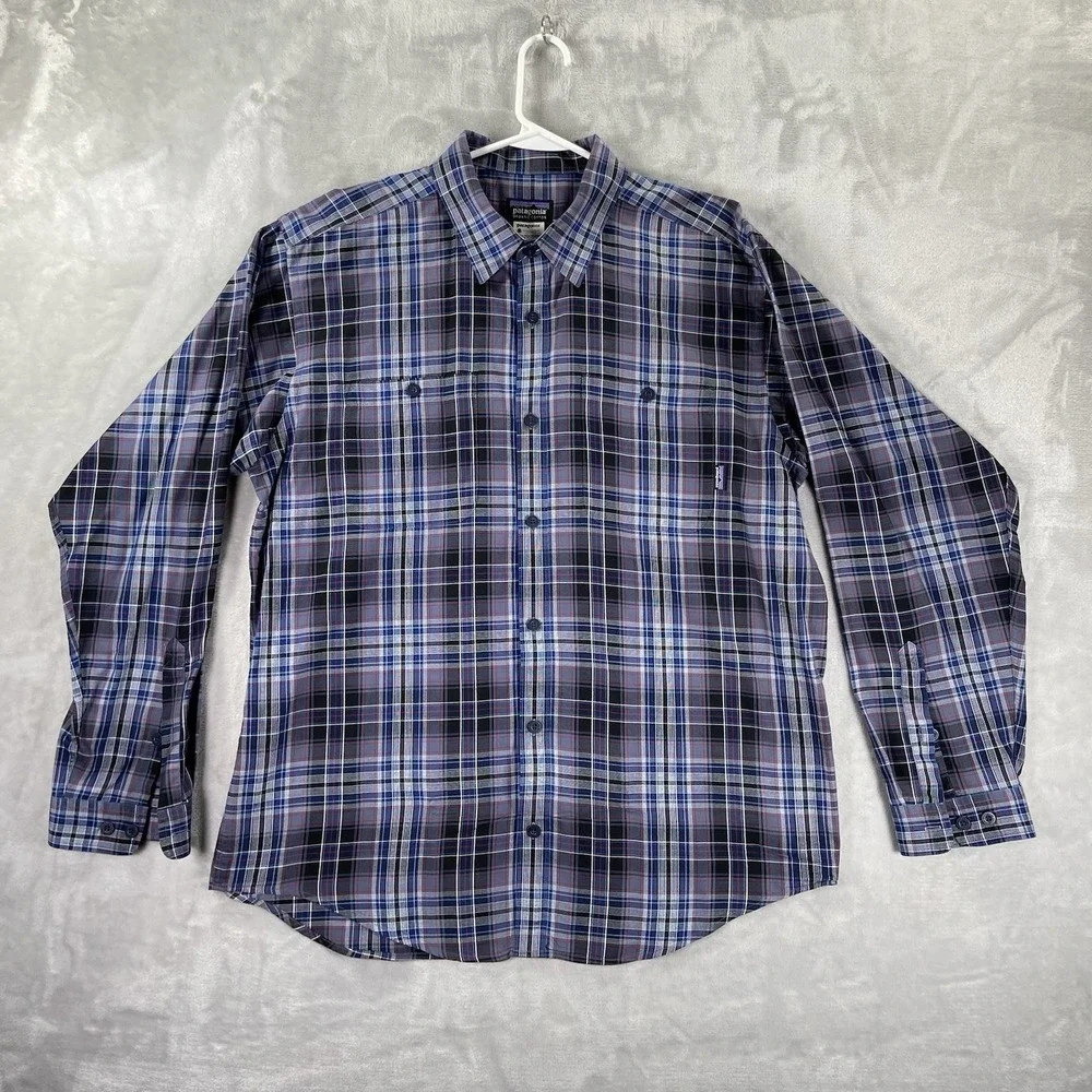 Patagonia Shirt men's Large Button Up Organic Cotton Long Sleeve Plaid Purple